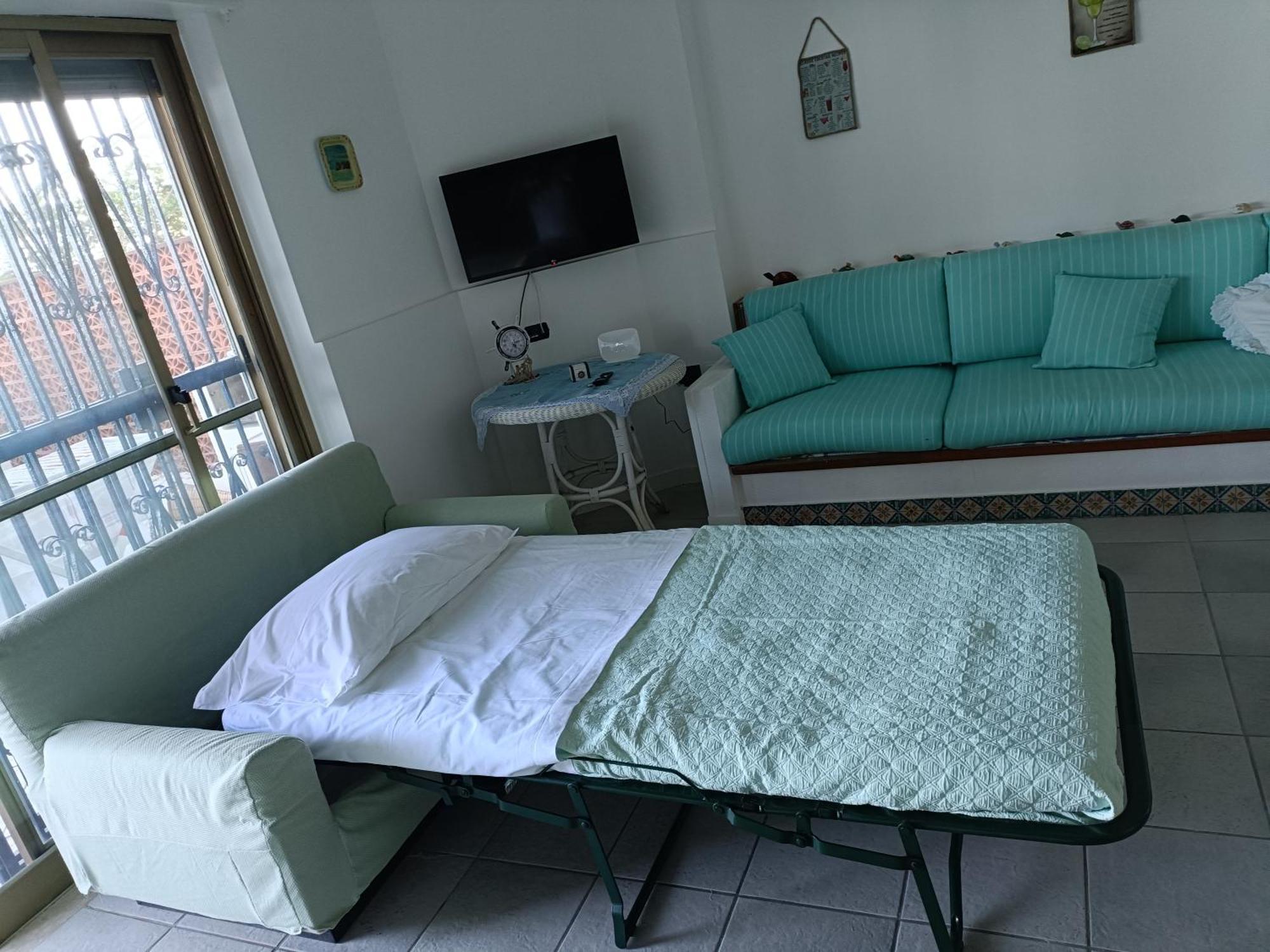 Casa Vacanze Margarita SantʼAlessio Siculo Esterno foto