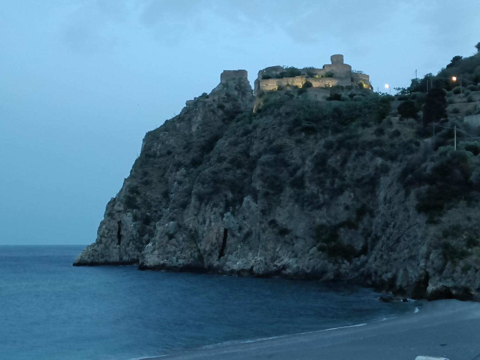Casa Vacanze Margarita SantʼAlessio Siculo Esterno foto